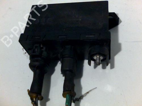 Used Electronic sensor Electronic sensor RENAULT 21 Estate (K48_) 2.1 D (K/S48V, K/S48O) (72 hp) 33002923 33002923