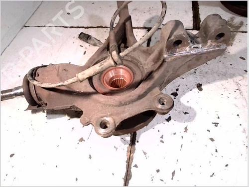 Used Left front steering knuckle CITROËN C4 I (LC_) 1.6 HDi (90 hp) 26101663