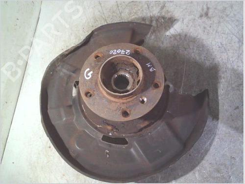 Used Left rear steering knuckle BMW 1 (E87) 120 i (150 hp) 26738253