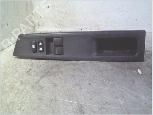 Kombi Kontakt / Stilkkontakt TOYOTA YARIS (_P13_) 1.4 D (NLP130_, NLP130) (90 hp) 29624414
