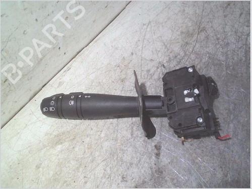 Interruttore luci RENAULT CLIO II Hatchback Van (SB0/1/2_) 1.5 dCi (SB07) (65 hp) 31953041