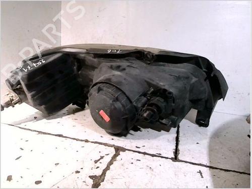 Left headlight PEUGEOT 106 II (1A_, 1C_) 1.0 i | BP26103778C28 