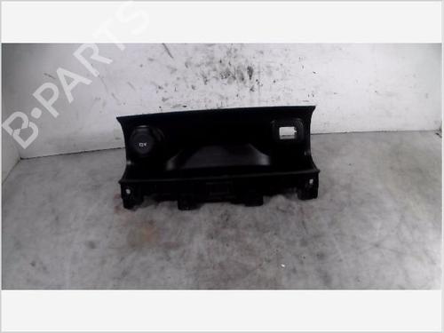 Porte-gobelet/Objets CITROËN C4 CACTUS 1.6 BlueHDi 100 (99 hp) 26098645