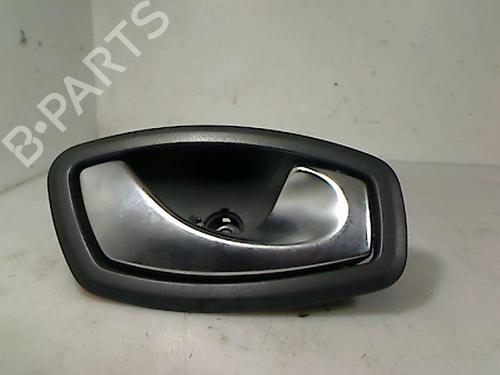 Used Front right interior door handle RENAULT MEGANE III Grandtour (KZ0/1) 1.5 dCi (KZ09, KZ0D, KZ1G, KZ29, KZ14, KZ1W, KZ10, KZ1F,... (110 hp) 26072738