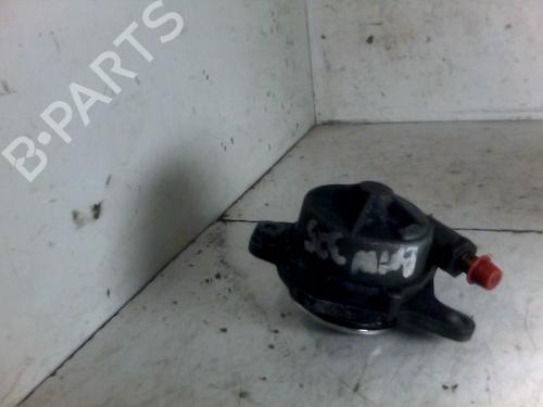 Used Vacuum pump BMW 3 (E36) 325 td (115 hp) 26102842