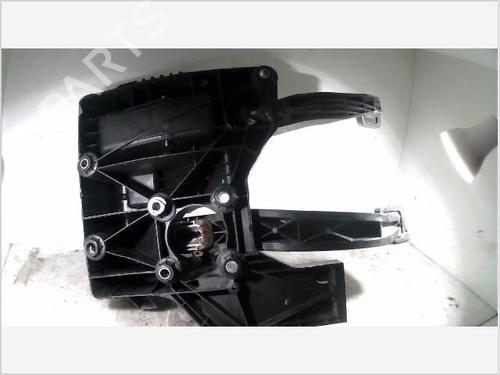 Clutch pedal CITROËN JUMPER II Van 2.2 HDi 120 | BP29473084I13 
