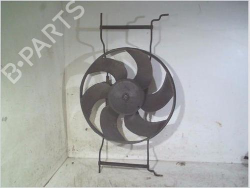 Used Radiator fan PEUGEOT 306 Hatchback (7A, 7C, N3, N5) 1.4 (75 hp) 32184569
