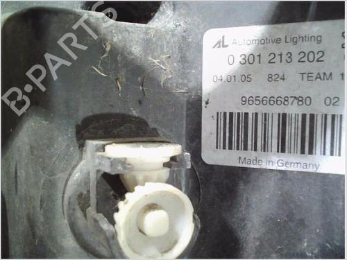 Right headlight PEUGEOT 407 SW (6E_, 6D_) 2.0 HDi 135 | BP26109629C29 