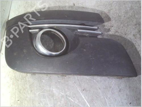Used Grille PEUGEOT 3008 I MPV (0U_) 1.6 HDi (112 hp) 28814913
