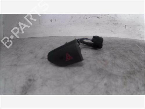 Used Warning switch RENAULT CLIO IV (BH_) 1.5 dCi 90 (90 hp) 26098975