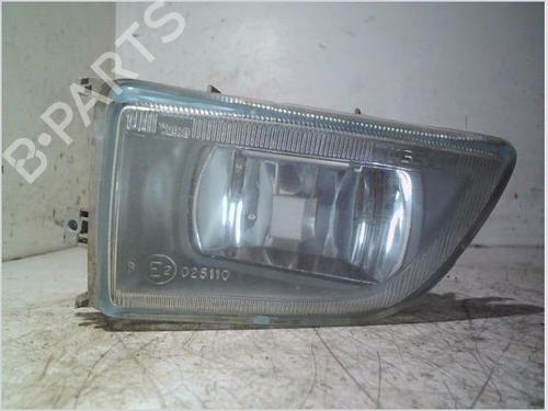 Used Left front fog light NISSAN PRIMERA Hatchback (P11) 2.0 TD (90 hp) 30320797