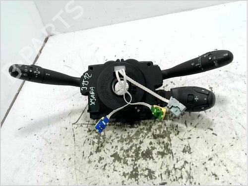 Used Steering column stalk CITROËN XSARA (N1) 2.0 HDi 90 (90 hp) 30696793