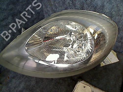Used Left headlight RENAULT TRAFIC II Van (FL) 2.5 dCi 135 (FL0D) (135 hp) 26057164