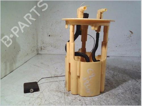 Used Fuel pump CITROËN C2 (JM_) 1.4 HDi (68 hp) 26111824