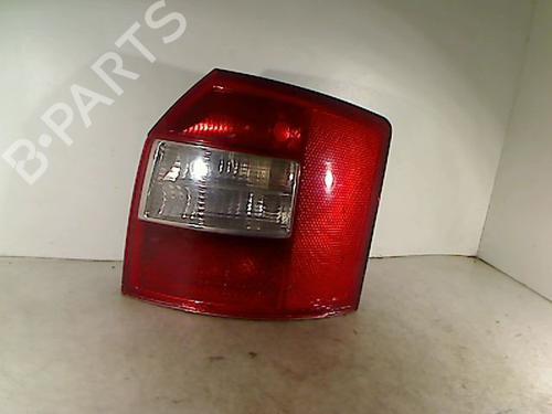 Højre baglygte AUDI A4 B6 Avant (8E5) 2.5 TDI quattro (180 hp) 26067634