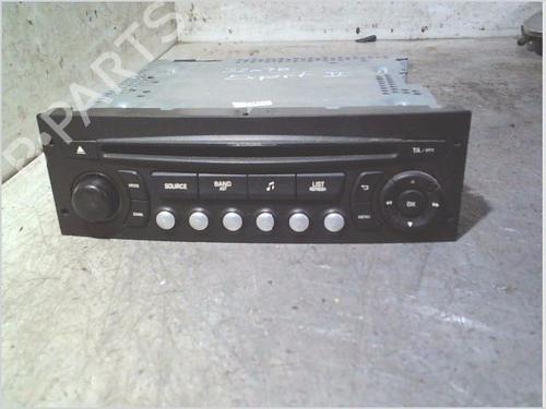 Used Radio Radio PEUGEOT EXPERT Tepee (VF3X_) 2.0 16V (140 hp) 39749816 39749816