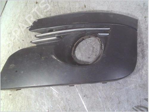 Used Grille PEUGEOT 3008 I MPV (0U_) 1.6 HDi (112 hp) 28814914