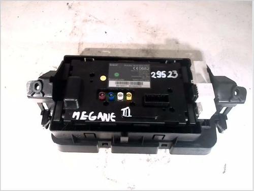 Used Display monitor RENAULT MEGANE III Grandtour (KZ0/1) 1.5 dCi (KZ09, KZ0D, KZ1G, KZ29, KZ14, KZ1W, KZ10, KZ1F,... (110 hp) 26108576