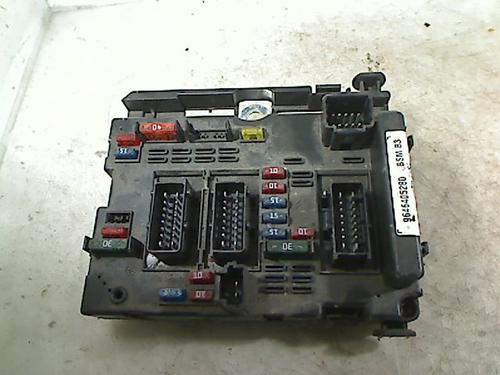 Used Fuse box PEUGEOT 307 SW (3H) 2.0 HDI 110 (107 hp) 26076874