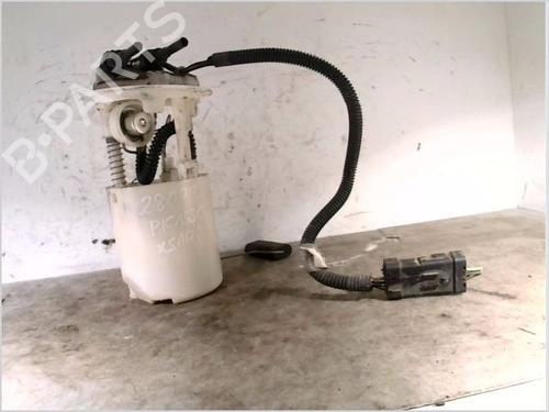 Used Fuel pump CITROËN XSARA PICASSO (N68) 1.8 16V (115 hp) 26107492