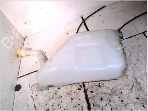 Used Windscreen washer tank RENAULT SCÉNIC III (JZ0/1_) 1.5 dCi (110 hp) 26096318