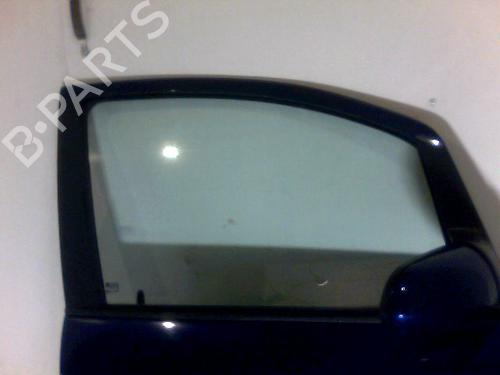 Used Front right door window OPEL ZAFIRA A MPV (T98) 2.2 DTI 16V (F75) (125 hp) 26088517