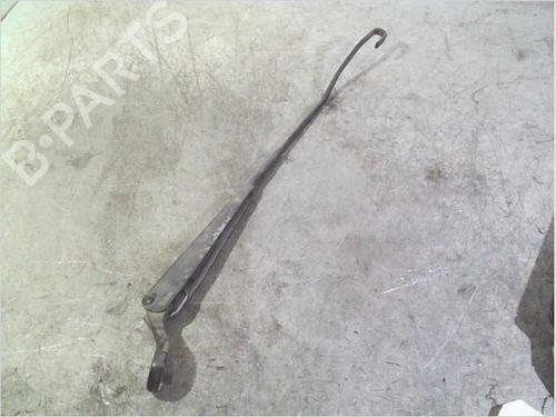 Used Front windshield wiper arm Front windshield wiper arm RENAULT MEGANE I (BA0/1_) 1.6 i (BA0L) (75 hp) 33436603 33436603