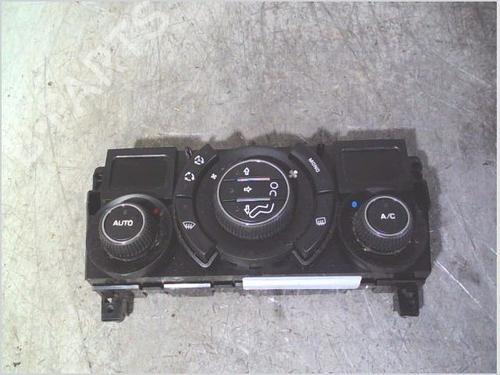 Used Climate control Climate control PEUGEOT 3008 I MPV (0U_) 2.0 HDi 150 / BlueHDi 150 (150 hp) 33624444 33624444