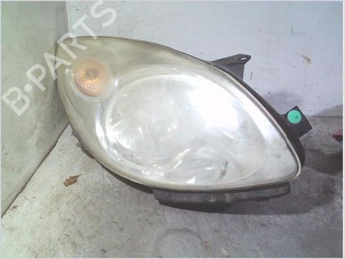 Faro derecho Faro derecho RENAULT TWINGO II (CN0_) 1.2 (CN0D) (58 hp) 33929360 33929360