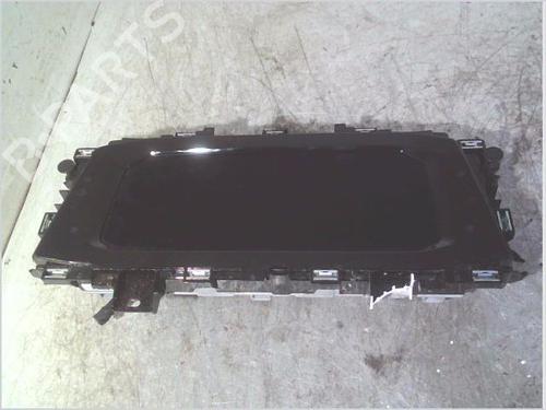 Used Instrument cluster VW GOLF VIII (CD1, DA1) 2.0 TDI (116 hp) 30639096