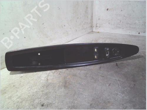 Comutador Comutador CITROËN C4 I (LC_) 1.6 HDi (90 hp) 33690717 33690717