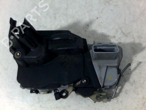 Front left lock PEUGEOT 307 (3A/C) 2.0 HDi 110 | BP26064173C98 