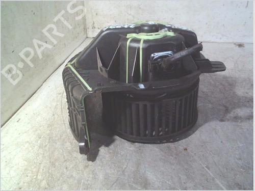Used Heater blower motor RENAULT SCÉNIC II (JM0/1_) 1.5 dCi (JM1E, JM16) (106 hp) 31645609