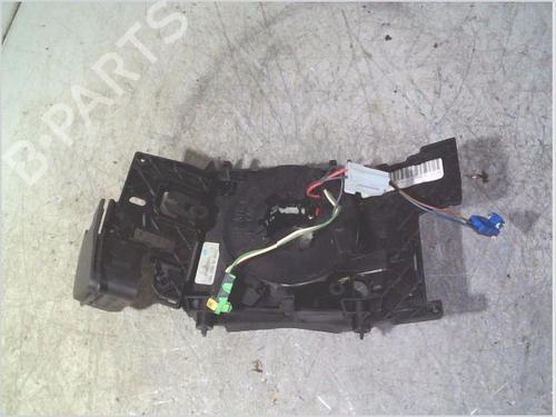 Kontaktrulle Airbag RENAULT SCÉNIC II (JM0/1_) 1.9 dCi (JM0G, JM12, JM1G, JM2C) (120 hp) 29890459
