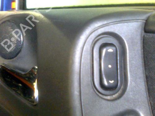 Høyre bak elrute bryter OPEL ZAFIRA A MPV (T98) 2.2 DTI 16V (F75) (125 hp) 26088452