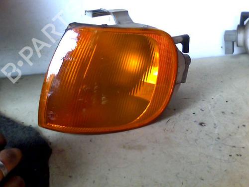 Used Left front indicator VW POLO III (6N1) 55 1.4 (55 hp) 26065353