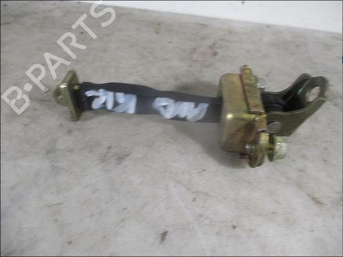 Used Right front suspension arm NISSAN MICRA III (K12) 1.2 16V (80 hp) 26093983