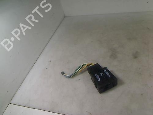 Used Headlight switch CITROËN XSARA PICASSO (N68) 1.6 HDi (90 hp) 26080098