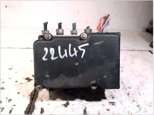 Used ABS pump RENAULT CLIO III (BR0/1, CR0/1) 1.5 dCi (BR17, CR17) (86 hp) 26101450