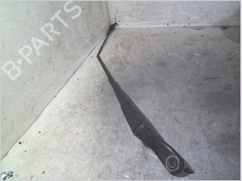 Used Front windshield wiper arm Front windshield wiper arm 36966054 36966054