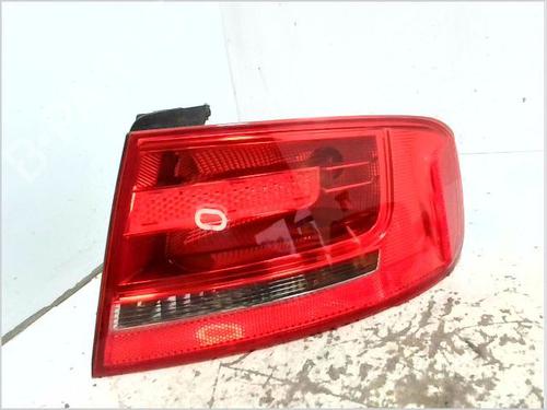 Feu arrière droit AUDI A4 B8 (8K2) 2.0 TDI (143 hp) 30755779