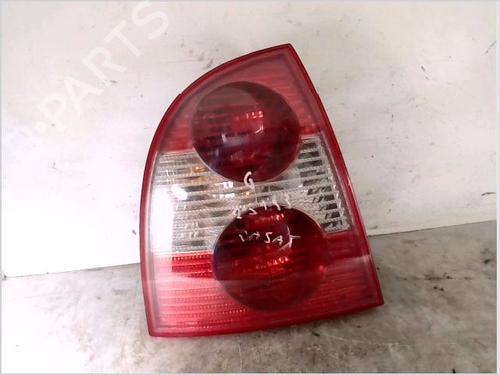 Venstre baglygte VW PASSAT B5.5 (3B3) 1.9 TDI (101 hp) 26101765