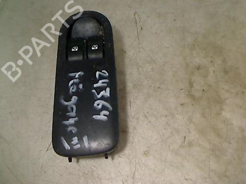 Used Switch RENAULT MEGANE II (BM0/1_, CM0/1_) 1.9 dCi (BM0G, CM0G) (120 hp) 26076136