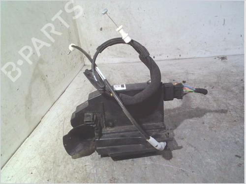 Used Front right lock PEUGEOT 308 II (LB_, LP_, LW_, LH_, L3_) 2.0 BlueHDi 150 (150 hp) 28394312
