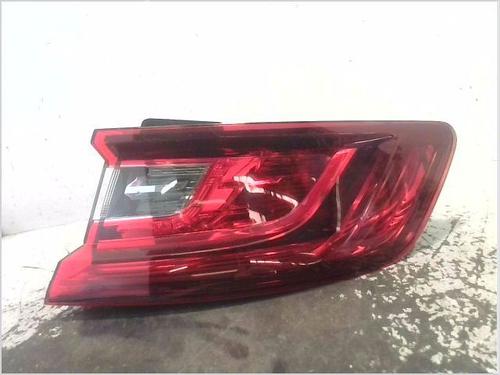Used Right taillight Right taillight RENAULT MEGANE IV Hatchback (B9A/M/N_) 1.3 TCe 140 (B9NB) (140 hp) 40271252 40271252