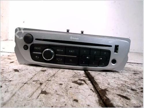 Bilradio RENAULT SCÉNIC III (JZ0/1_) 1.5 dCi (110 hp) 26097039
