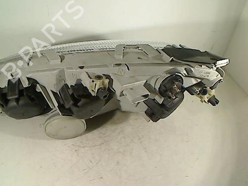 Right headlight MERCEDES-BENZ A-CLASS (W168) A 170 CDI (168.008) | BP26063041C29 
