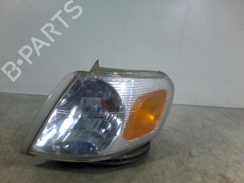 Used Left front indicator OPEL SINTRA (APV) 2.2 i 16V (OUN16, Y94) (141 hp) 26070715