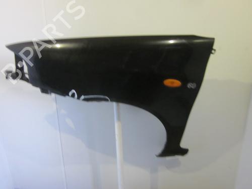 Used Left front fenders FIAT PUNTO (176_) 60 1.2 (176AP, 176AR, 176AQ, 176BB) (60 hp) 26083323