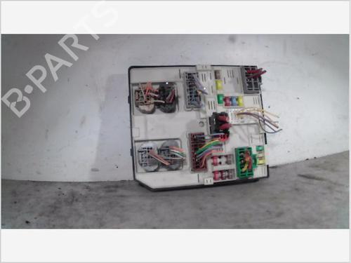 Used Fuse box NISSAN NV400 Van (X62, X62B) dCi 130 (130 hp) 26098237